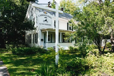 Carriage Barn Inn