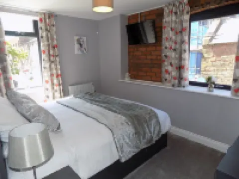 The Old Wool House Apartments Hotels in 