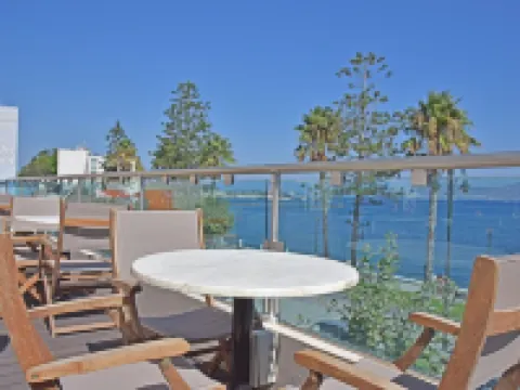 布里斯託海景公寓式酒店 科斯酒店