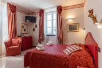Lucca Franco's Villa Hotels in Gallicano