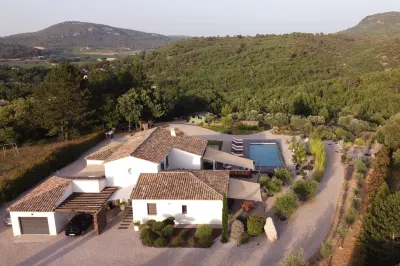 Villa Otilia Các khách sạn ở Ginasservis