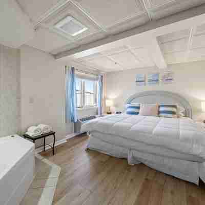 Bella Vista Suites Lake Geneva Rooms