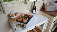 Wilderness B&B 3 Self Contained Rooms Nr Sissinghurst - breakfast