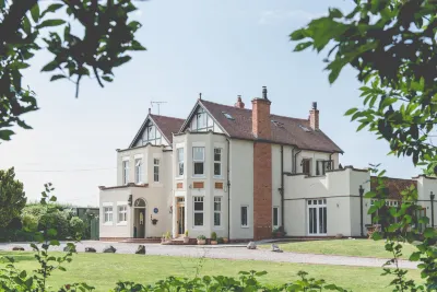Mere Brook House Hotels in Wirral