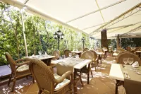 Grupotel Maritimo - breakfast
