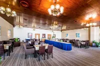 Hotel Cascade Hotels in Most