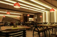 The Grand Asansol - Aamiainen