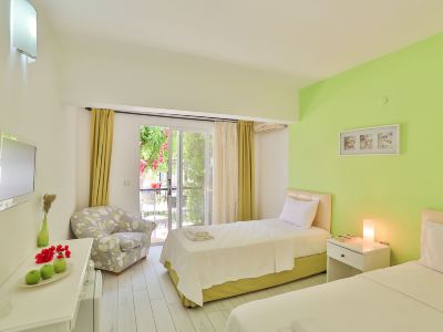 Kiraz Otel