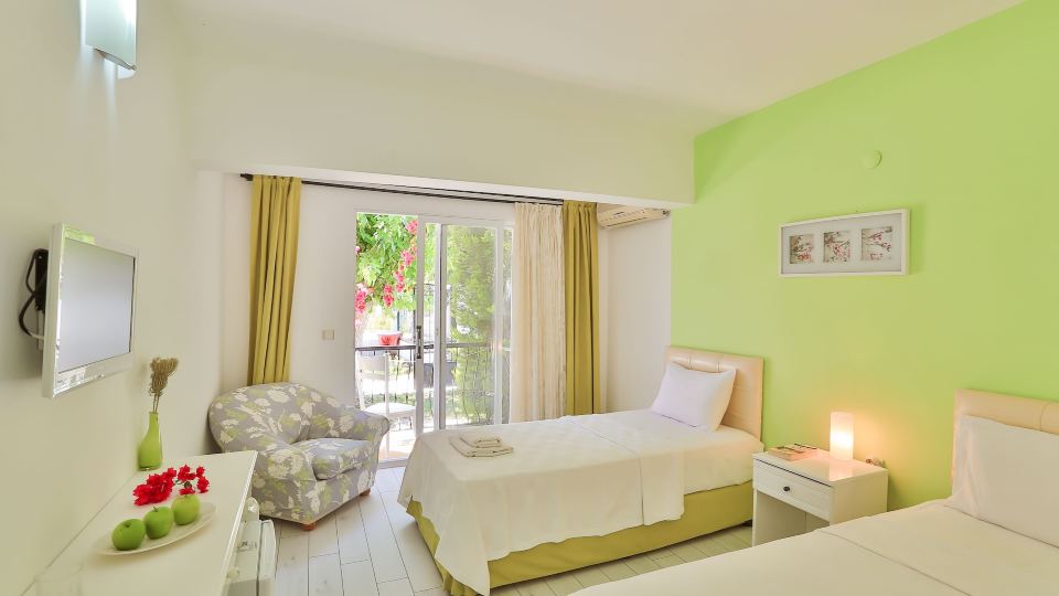 Kiraz Otel