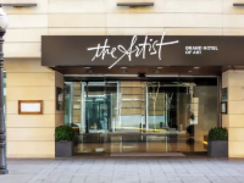 The Artist Grand Hotel of Art Hotele w: Bilbao