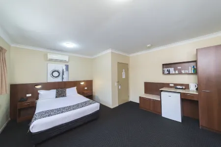 Rocky Resort Motor Inn Отели в г. Алленстаун