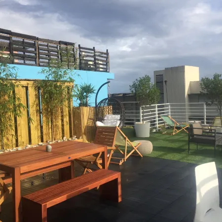 Nomada Urban Beach Hostel- Calle Loiza Отели рядом с достопримечательностью «Пляж Оушн-Парк»