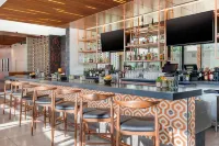 Cambria Downtown Phoenix Convention & Airport Hotel