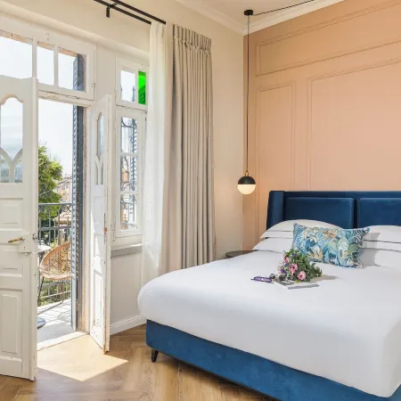 Villa Albi - Machne Yehuda Hotel