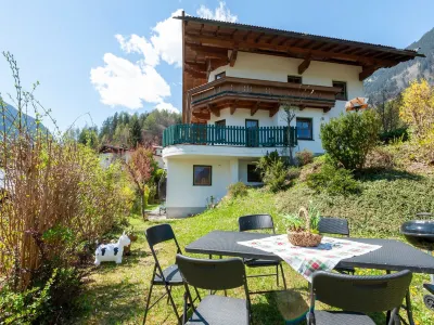 Comfortable Apartment in Mayrhofen with Garden Hotels in der Nähe von Parkplatz Schlegeis Stausee