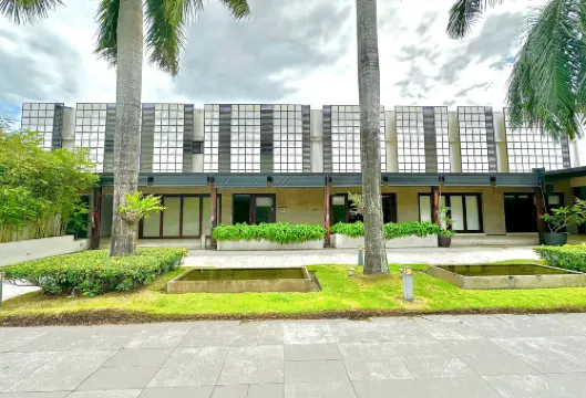 โรงแรมชูเกอร์แลนด์