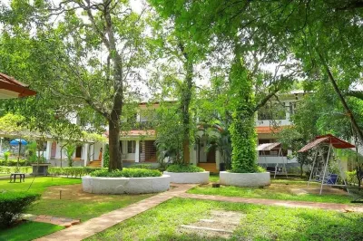 Ayuryogashram Heritage Hotels in Thrissur