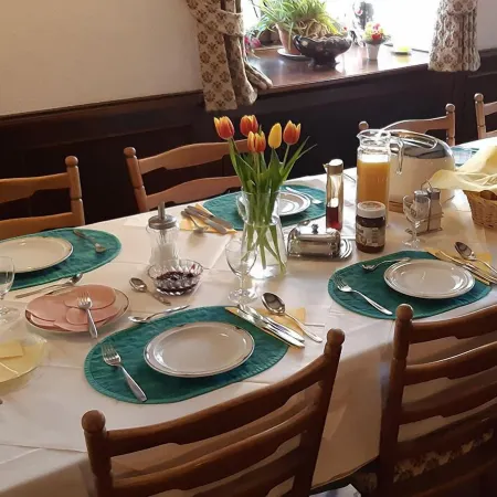 Haus Barnabas im Engel, Gasthaus Engel