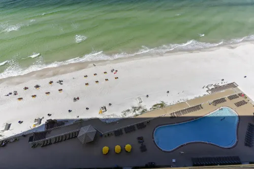 Treasure Island by Book That Condo Отели в г. Lower Grand Lagoon