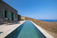 Kalma Living Luxury Villas - Uima-altaat