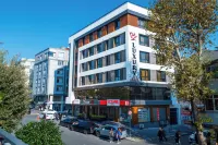 Luxury Life Suites Hotels in Bahcelievler