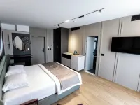 Bolt Boutique Hotel Hotels in Lezhe