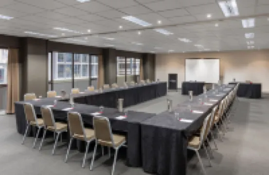 โรงแรมอดิน่า อพาร์ทเมนท์ เมลเบิร์น