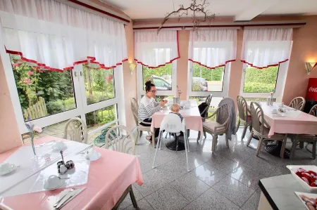 Hotel Garni am Schäfersberg Отели в г. Эпштайн