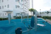 Outdoor Pool Studio Sleeps 2 - Tv Aircon