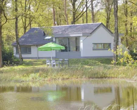 Alluring Holiday Home in Limburg Near Forest Hotéis em Stramproy