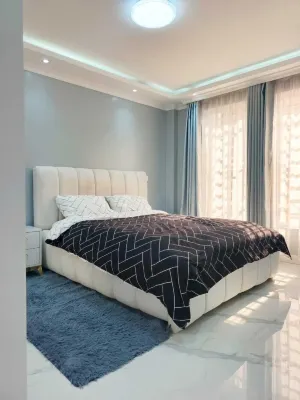 Lux Suites Grandville Apartments - Homestays