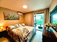 TAHITI - Carlton Hills Appartment Hotels in 