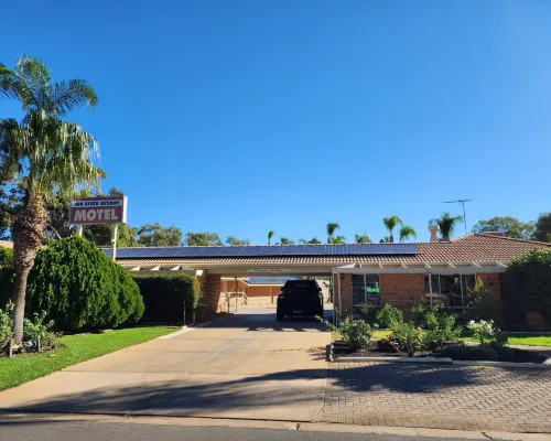 Sun River Resort Hotels in Buronga