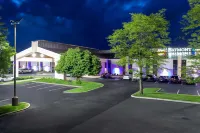 Baymont by Wyndham Elkhart - Parking