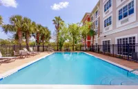 Holiday Inn Express & Suites Palm Coast - I-95 Hotels in Palm Coast