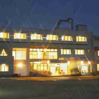 栂池高原 ホテル サニーバレー Hotel Exterior