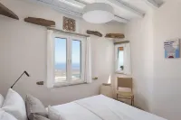Morfes Luxury Apartments