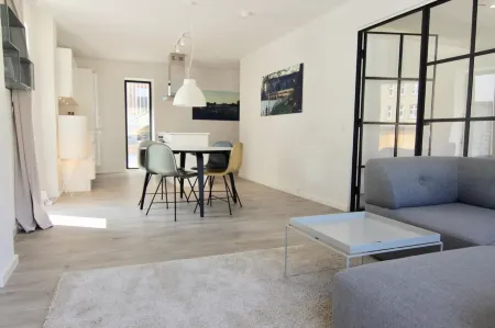 Fantastic 1-Br Apartment with a Terrace - 160 Отели рядом с достопримечательностью «DoKK1»