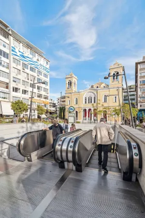 Limehome Piraeus Olive Отели рядом с достопримечательностью «Microlimano»