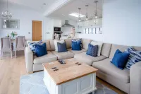 Shearwater 30 - 2 Bedroom Lodge - Summerhill