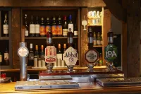 Two Brewers by Chef & Brewer Collection - bar