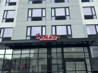 Ramada by Wyndham Brooklyn Empire Blvd Các khách sạn gần Công viên Kahuna Laguna