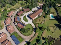 班加羅斯達塞拉酒店 鄰近Serra Park - Centro de feiras e eventos的酒店