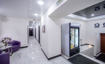 Aleks Hotel na Muzhestva Hotel