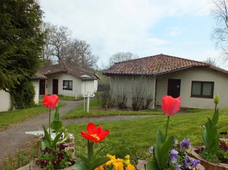 Hotel Restaurant le Manguier Отели в г. Сьё