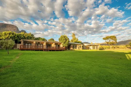 Du Kloof Lodge
