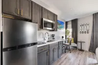 Cozy Studio with Free Parking and Modern Amenities - Inviting Getaway Hotels in Wallkill