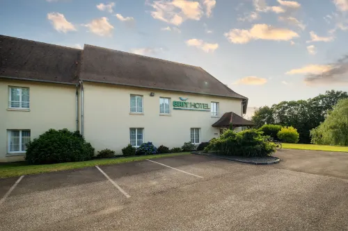 Brit Hôtel Confort - la Tour Blanche Hotels in Savignac-Lédrier