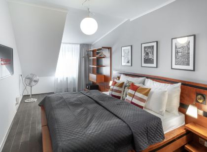 4 エレメンツ アパートメンツ