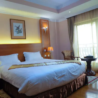 Emmad Apartment Hotel Hotels near بوول